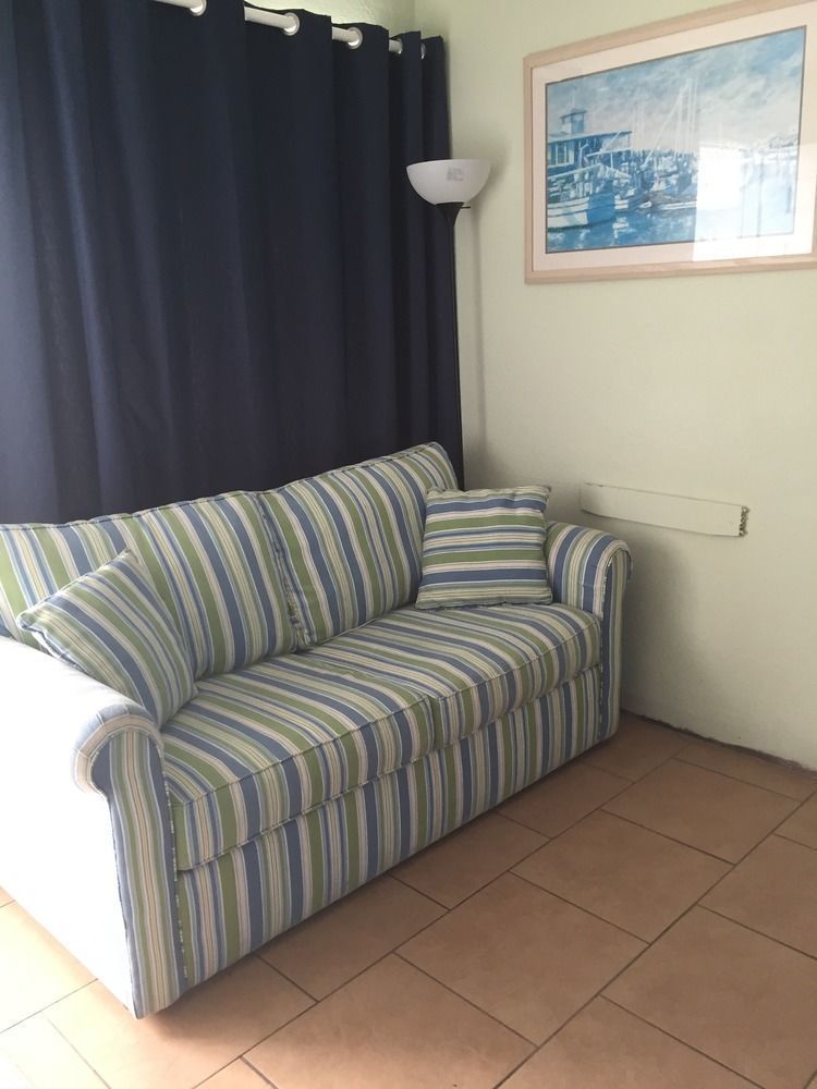 Paradise Inn Уайлдууд Екстериор снимка